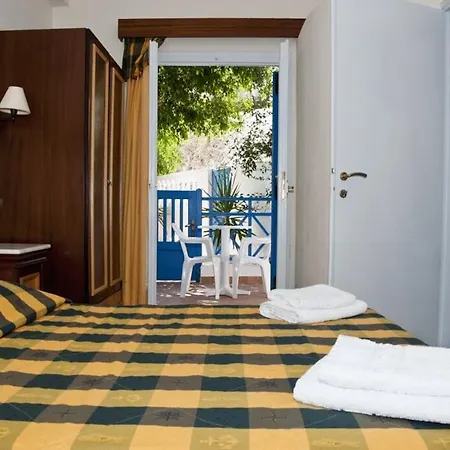 Hotel Karidis 3*