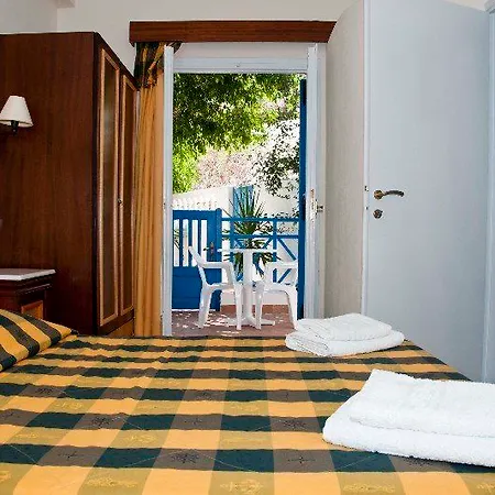 Karidis Szálloda Kamári