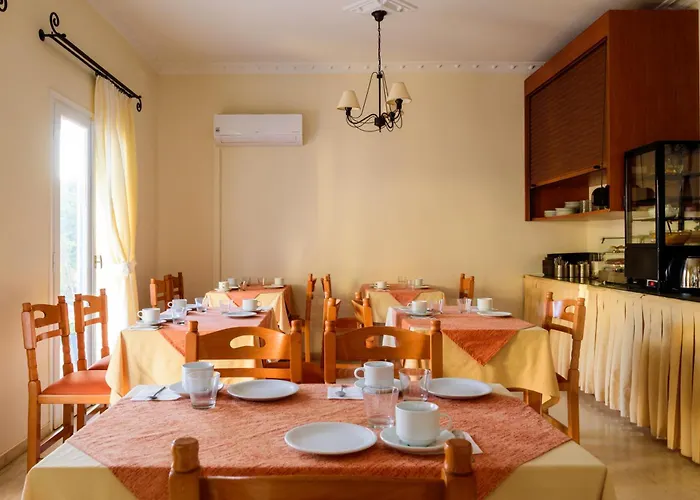 Karidis 3* Kamari (Santorini)