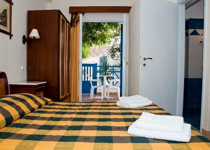 Karidis Hotel Kamari (Santorini)