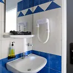 Karidis Hotel