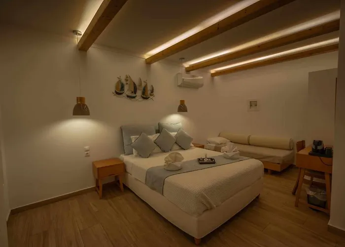 Karidis Otel Kamári