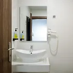 Karidis 3* Kamári