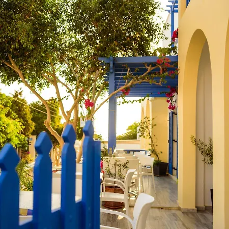 Hotel Karidis Kamari (Santorini)